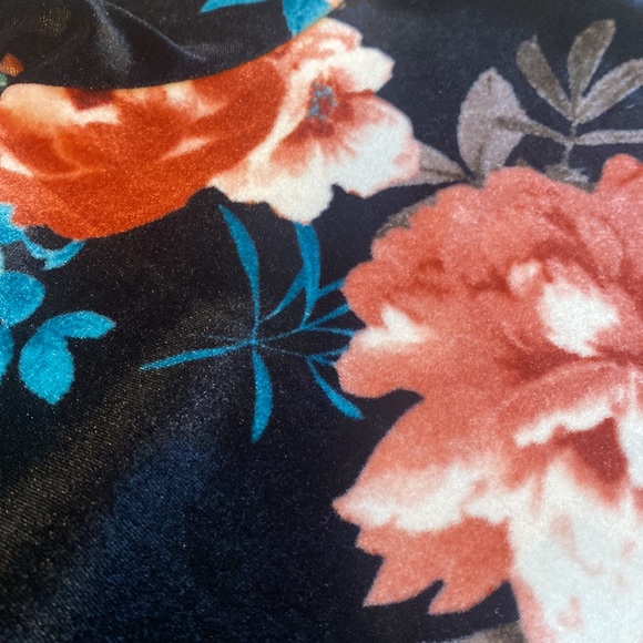 Workhall velvet dress - Picture 4 of 4